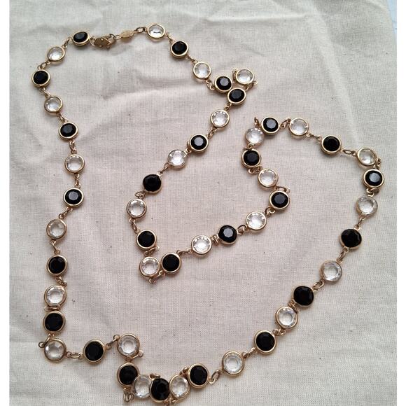 Vintage Austrian Crystal Bezel Necklace Black & Clear Gold Tone 34” Fancy - Picture 2 of 7